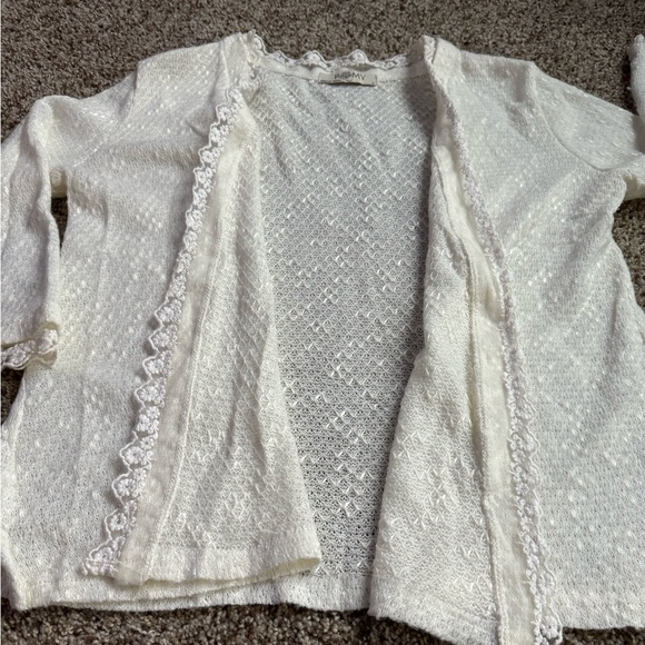 Romy 3/4 length White Lace Open Cardigan - Size Small - Picture 7 of 8